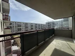 Sehr geräumige 3 Zimmer Genossenschaftswohnung mit Balkon