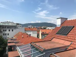 Exklusive Dachgeschosswohnung mit außergewöhnlichem Raumgefühl und hochwertiger Ausstattung