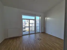 **Wohntraum in Graz-Wetzeldorf** Ab sofort verfügbar - Traumhafte Maisonette Wohnung mit Balkon!