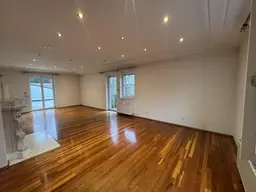 Exklusive Maisonettewohnung mit Terrasse, Balkonen &amp; Lift in die Wohnung!