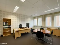 Ruhige Bürofläche mit Parkplätzen &amp; Klimaanlage – ideal für Praxis, Agentur oder kleines Unternehmen | Graz St. Peter