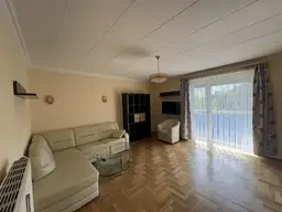 Perfekt aufgeteilte 2 Zimmerwohngung plus Küche mit Balkon! Super Infrastruktur!