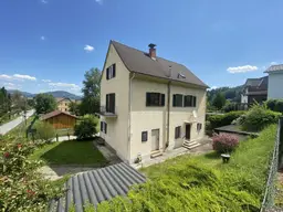 Charmantes, sanierungsbedürftiges Wohnhaus mit Entwicklungsmöglichkeiten in Judendorf-Straßengel