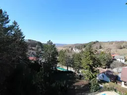 HAUS MIT 3 WEINKELLERN - UNVERBAUBARER AUSBLICK