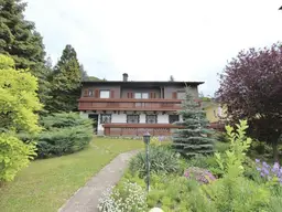 TRAUMLAGE MIT POOL AM HUNDSHEIMER BERG - FERNBLICK