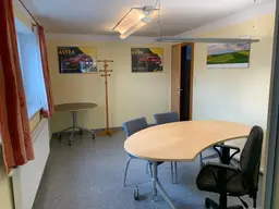 Altheim - Möbliertes Büro in guter Lage