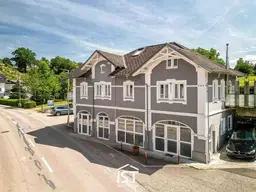 Geinberg - Zweiparteienhaus im Ortskern