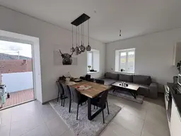 Gut vermietete 4-Zimmer-Wohnung mit Balkon in Höhnhart / Neubau