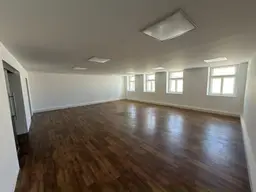 Moderne, helle Büro-/Praxisfläche in bester Lage von Ried im Innkreis
