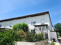 2-geschossiges Wohnen am Poschenhof + Keller + Garten -NIEDRIGE BK -Eck-Reihenhaus