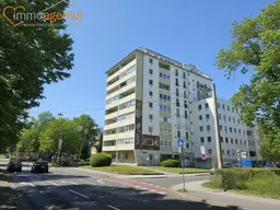 Panoramawohnung in Linz‑ Kleinmünchen, 2 Loggien, Lift &amp; Garage und eine Aussicht, die man selten bekommt