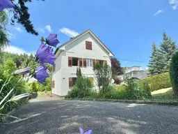 Kreuzbergl - St. Martin: entzückende Liegenschaft mit schönem Garten und Potential in Bestlage