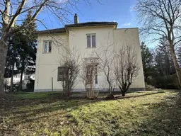 VILLA MIT VIEL POTENZIAL IN BESTLAGE BEIM ROTEN BERG