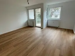 Ibk/Höttingerau: schön sanierte Kleinwohnung mit Balkon zu verkaufen