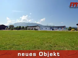 Sonnig gelegenes Baugrundstück mit traumhafter Fernsicht