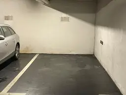 Tiefgaragenabstellplatz im Zentrum
