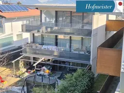 Neuwertige 4-Zimmer-Gartenwohnung mit 2 Tiefgaragenplätzen