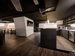 Einzigartige Location zur Eigennutzung und für Events samt Eigentumswohnung in begehrter Lage