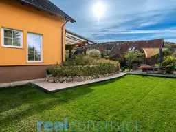 Ökologisch nachhaltiges Einfamilienhaus mit ERDWÄRME-Heizung in bester Lage von Bad Erlach