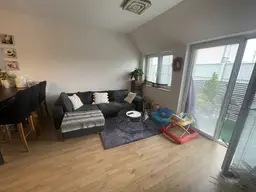 Moderne 3 Zimmer Wohnung mit Balkon in Grünruhelage zu vermieten!
