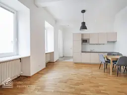 Freundliche 2-Zimmer Wohnung, Nähe Steiner Tor