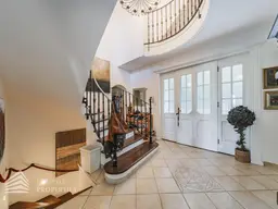 Wunderschöne Villa mit Pool und weitläufigem Grundstück, Nähe Pressbaum