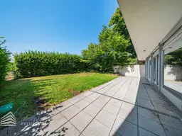 Wunderschöne 7-Zimmer Wohnung mit Garten und Terrassen