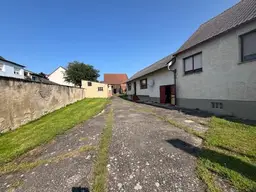 Angebot liegt vor! Breitenbrunn - großes Bauernhaus mit 3 Wohneinheiten und Sandsteinstadl