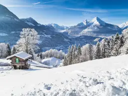 Salzburg - Großes Grundstück mit Altbestand in Aussichtslage am Gaisberg mit Baugenehmigung und begehrter Freizeitwohnsitzwidmung