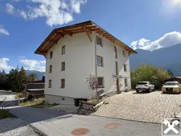 Vielseitiges Mehrparteienhaus in idyllischer Ruhelage für Naturliebhaber