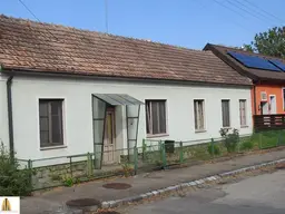 Ebenerdiges Landhaus mit Garten, Nebengebäuden und Garage in Seefeld, in der Gemeinde Seefeld-Kadolz, Nähe Hollabrunn in Niederösterreich!