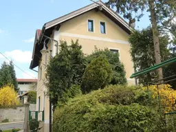 BESONDERES WOHNHAUS (UNIKAT) - ideal für 1 - 2 Pers. im ZENTRUM von TARSDORF