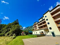 Traumhafte Erdgeschosswohnung mit Hochkogelblick in Ebensee – Vollrenoviert mit Garten &amp; Terrasse!