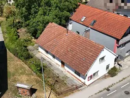 Zentrale Liegenschaft mit 3 Wohneinheiten &amp; Entwicklungspotenzial