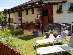 Großzügiges Mehrfamilienhaus in Seenähe, Wohnen &amp; Vermieten