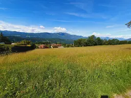 Exklusives Baugrundstück mit Berg- und Seeblick am Millstätter See / Kärnten