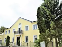 Charmante Luxus-Villa in Deutsch-Wagram