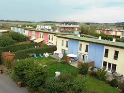 Reihenhaus in Vitis