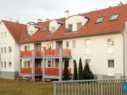 3-Zimmerwohnung im 1.OG mit Balkon