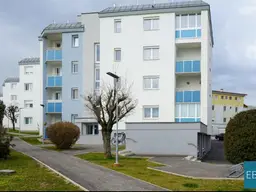 4-Zimmerwohnung im 3.OG mit Loggia