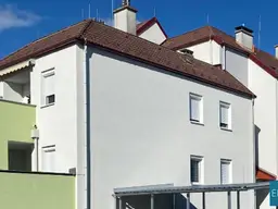 Pärchen- oder Familienwohnung mit Loggia im 1.OG