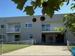 Wohnung im Obergeschoß mit Loggia