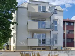 Eckwohnung im DG mit Balkon