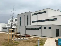 Top 13: 3-Zimmerwohnung im 1. OG mit Balkon 