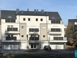 Freundliche Dachgeschoßwohnung mit Terrasse