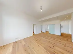 Wunderschöne sanierte 4-Zimmer Altbauwohnung mit 2 Balkonen