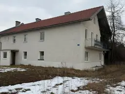 Grundstück mit renovierungsbedürftigem Haus nahe Linz – mit Baugenehmigung