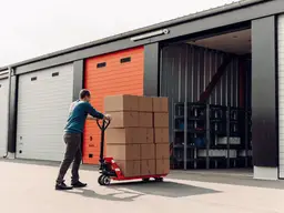 Moderne 28-112m² Garagen und Lagerräume mit Strom zur Miete | Jederzeit kündbar