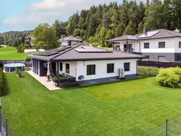 Neubau-Bungalow mit Ausblick in Ruhelage von Köttmannsdorf