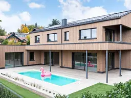 Exquisite Neubau-Luxusvilla mit Seeblick und Pool / Provisionsfrei